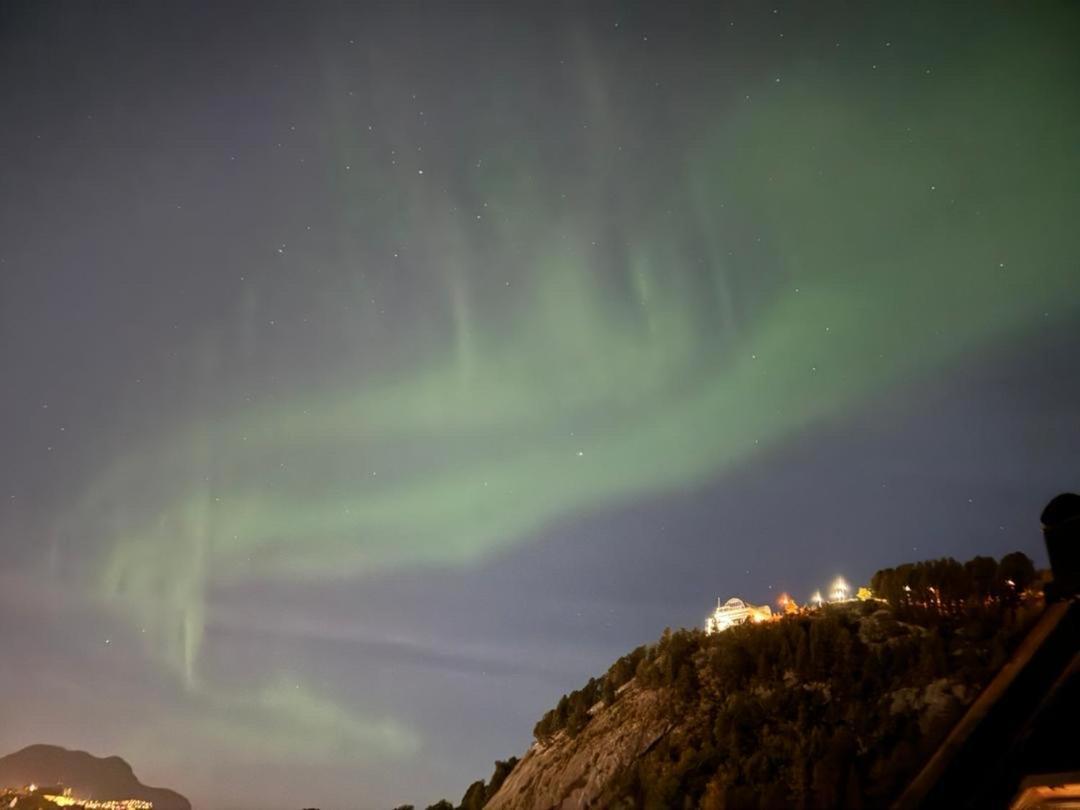 Panorama Apartment With 360 View Of The City Alesund Exterior photo